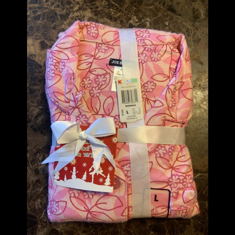 Ladies flannel pjs